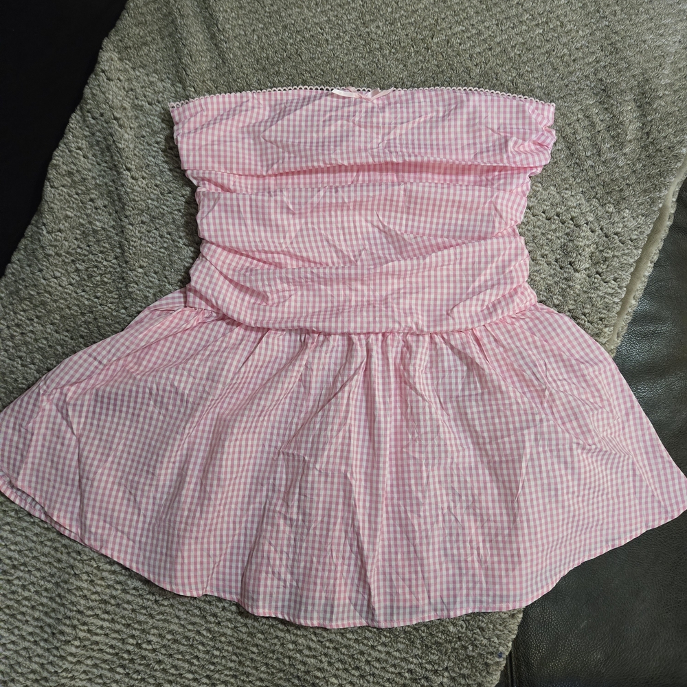 3 For 20 🩷NWOT Pink Gingham Strapless Dress